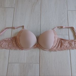 Victoria Secret Push Up Bra 34B nude push up